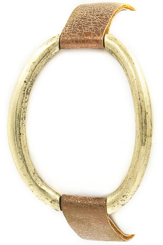 Metal oval faux leather snap braclet