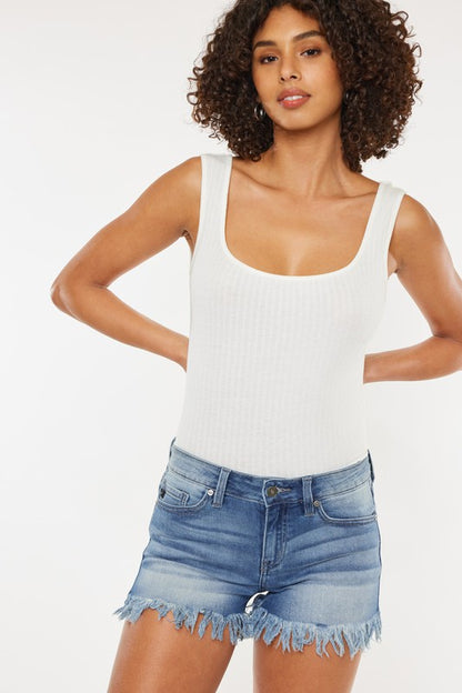 Kancan MID RISE FRAY HEM SHORTS