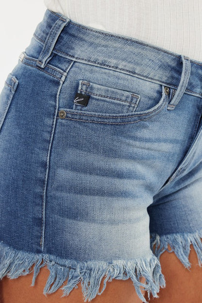 Kancan MID RISE FRAY HEM SHORTS